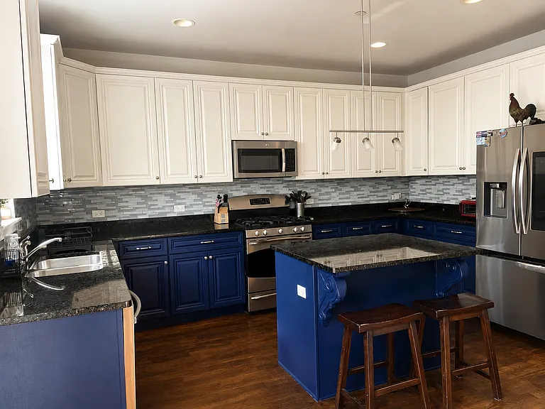 2493 Waterbury Ln — Photo 5