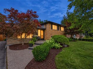 194 Foxbar Rd, Burlington, ON L7L 2Z9