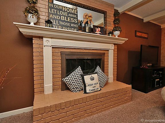 4th image of 2319 Hill Brook Dr