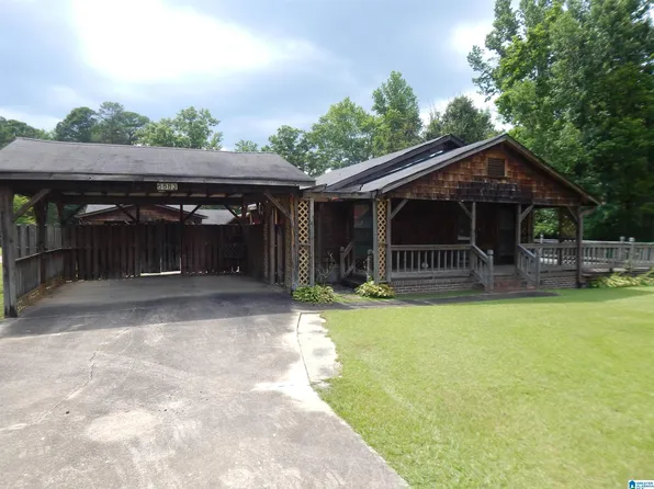 6883 Pocahontas Rd, Bessemer, AL 35022