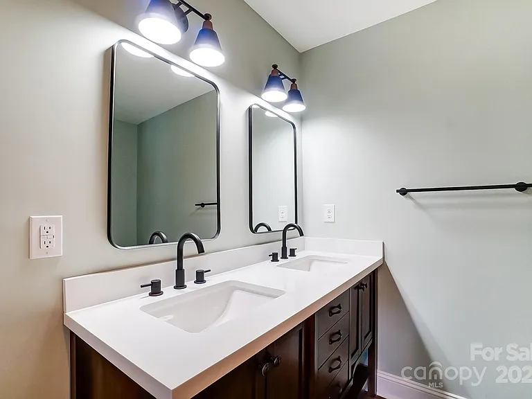 1101 Cherry St — Photo 14