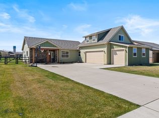 28 E Shade Tree Ln, Manhattan, MT 59741