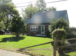 15 Pleasant Dr, Lancaster, PA 17602