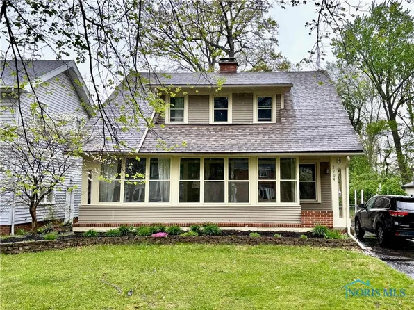 2204 Central Grove Ave, Toledo, OH 43614