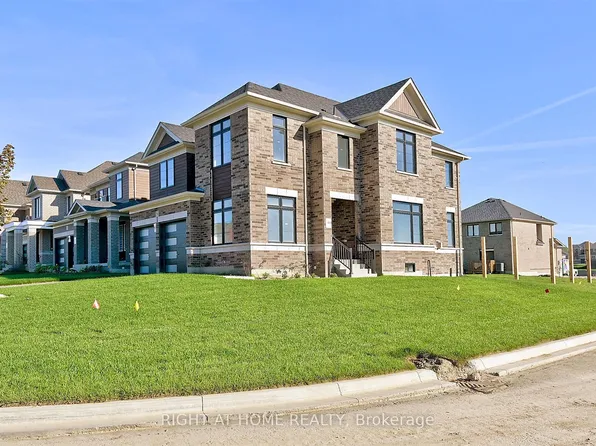 56 Sparrow Way, Adjala Tosorontio, ON L0G 1W0