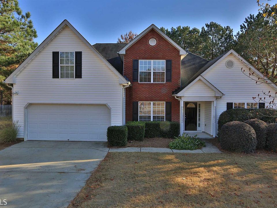 1st image of 815 Winding Grove Ln