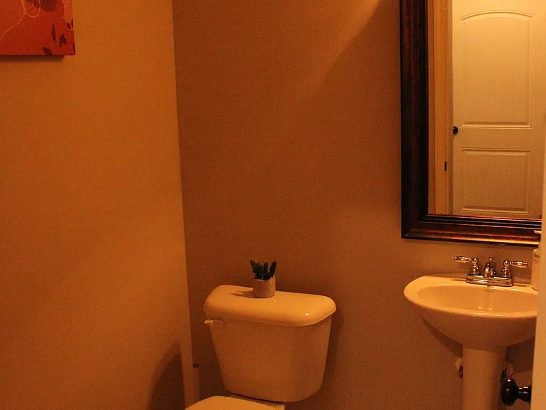 111 Sourwood Ln — Photo 6