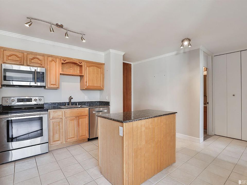 1st image of 1001 Pine St Unit 1202