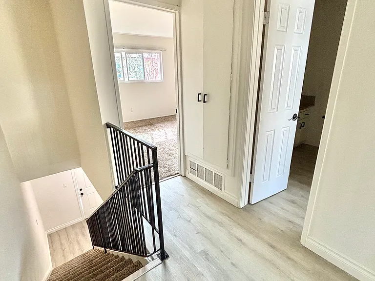 Le Chateau — Photo 16
