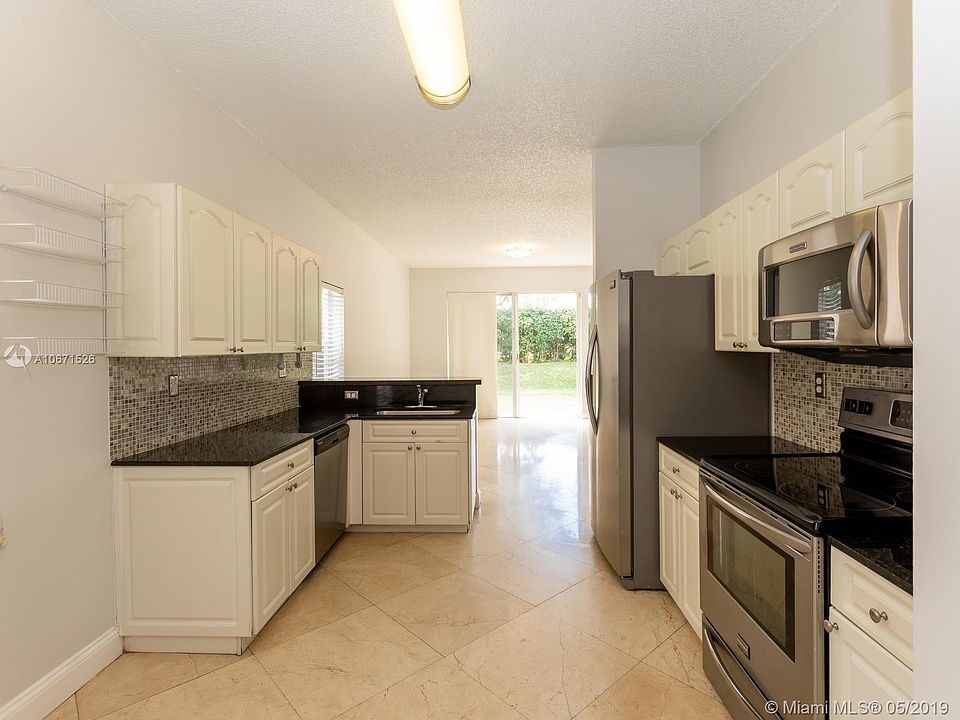 1st image of 17118 NW 10th St