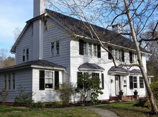4 Ivy Ter, Poughkeepsie, NY 12601