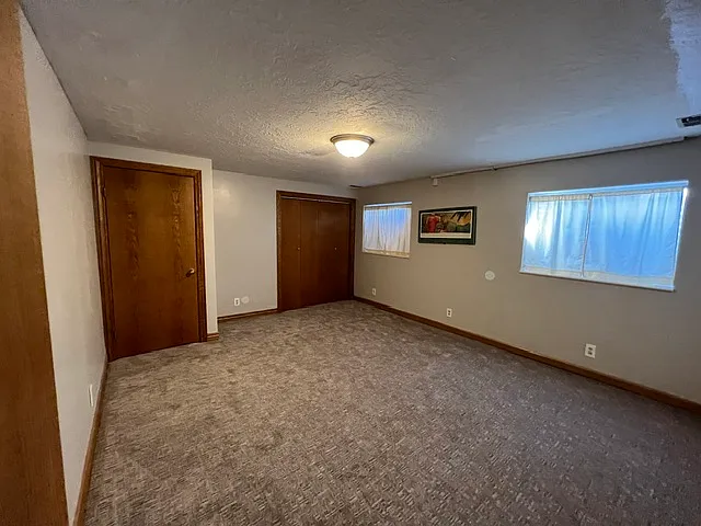 180 E Golden Willow Cir — Photo 5