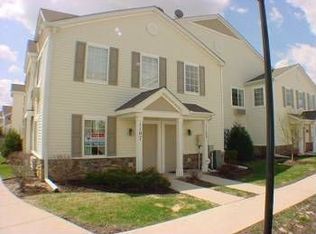 1107 Silverstone Dr, Carpentersville, IL 60110