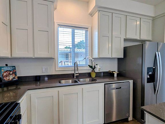 5th image of 8357 Cedarwood Ln
