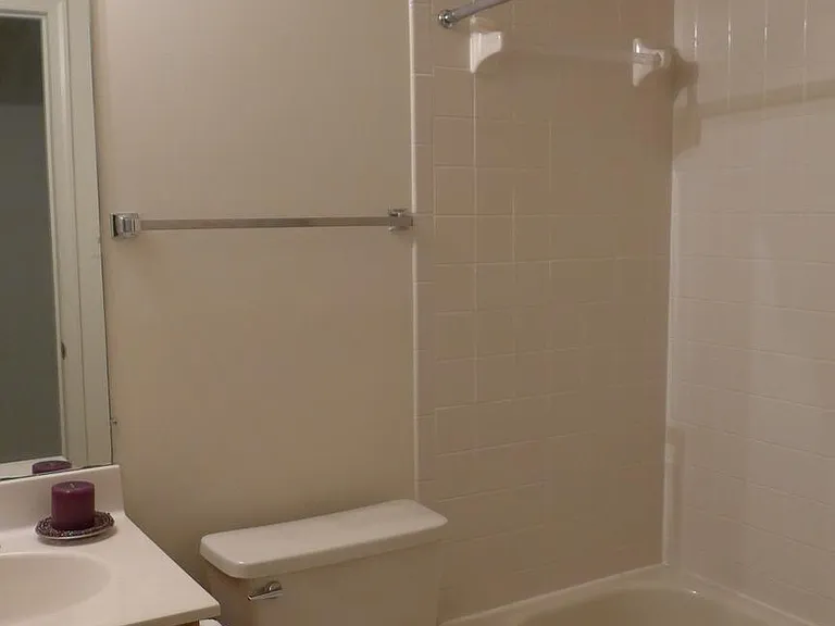 10008 Manor Pl — Photo 16