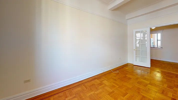 Rented by Bond New York | media 20