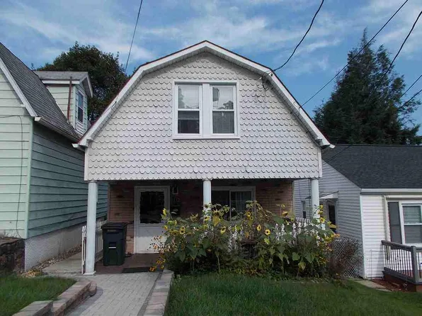 16 Welsh St, Frostburg, MD 21532