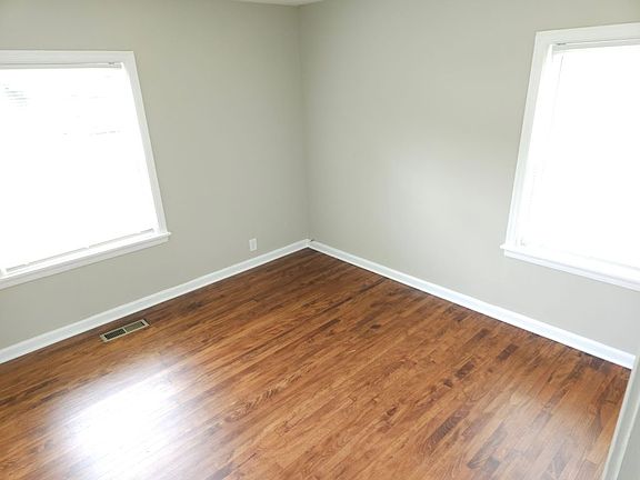 5th image of 1006 Murfree Ave