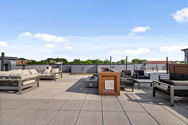 Rented by Living New York | media 13