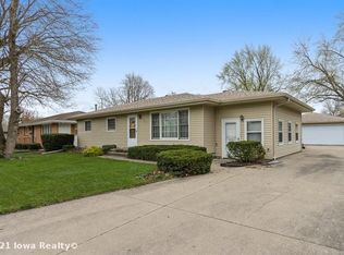 309 SE 9th St, Ankeny, IA 50021