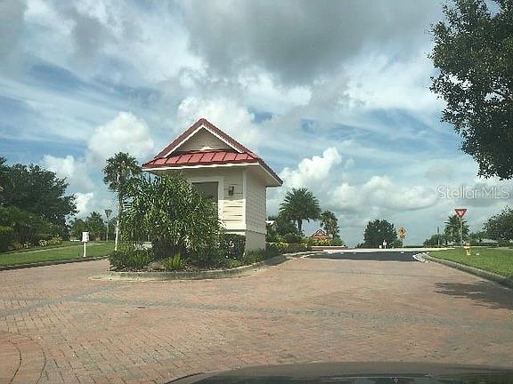 3rd image of 488 Bonamia Ave