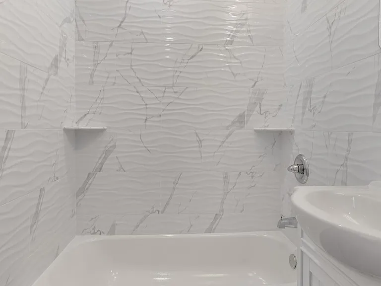 624 N 35th St #3 — Photo 8