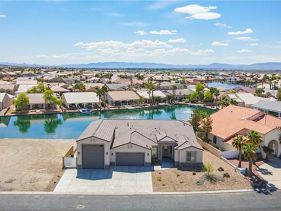 3rd image of 2166 E Bella Vista Drive