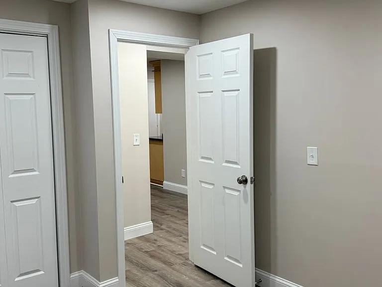 Pondsview Apartments — Photo 110