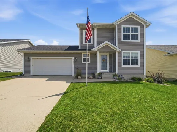 4922 Millenium Dr, Cedar Falls, IA 50613