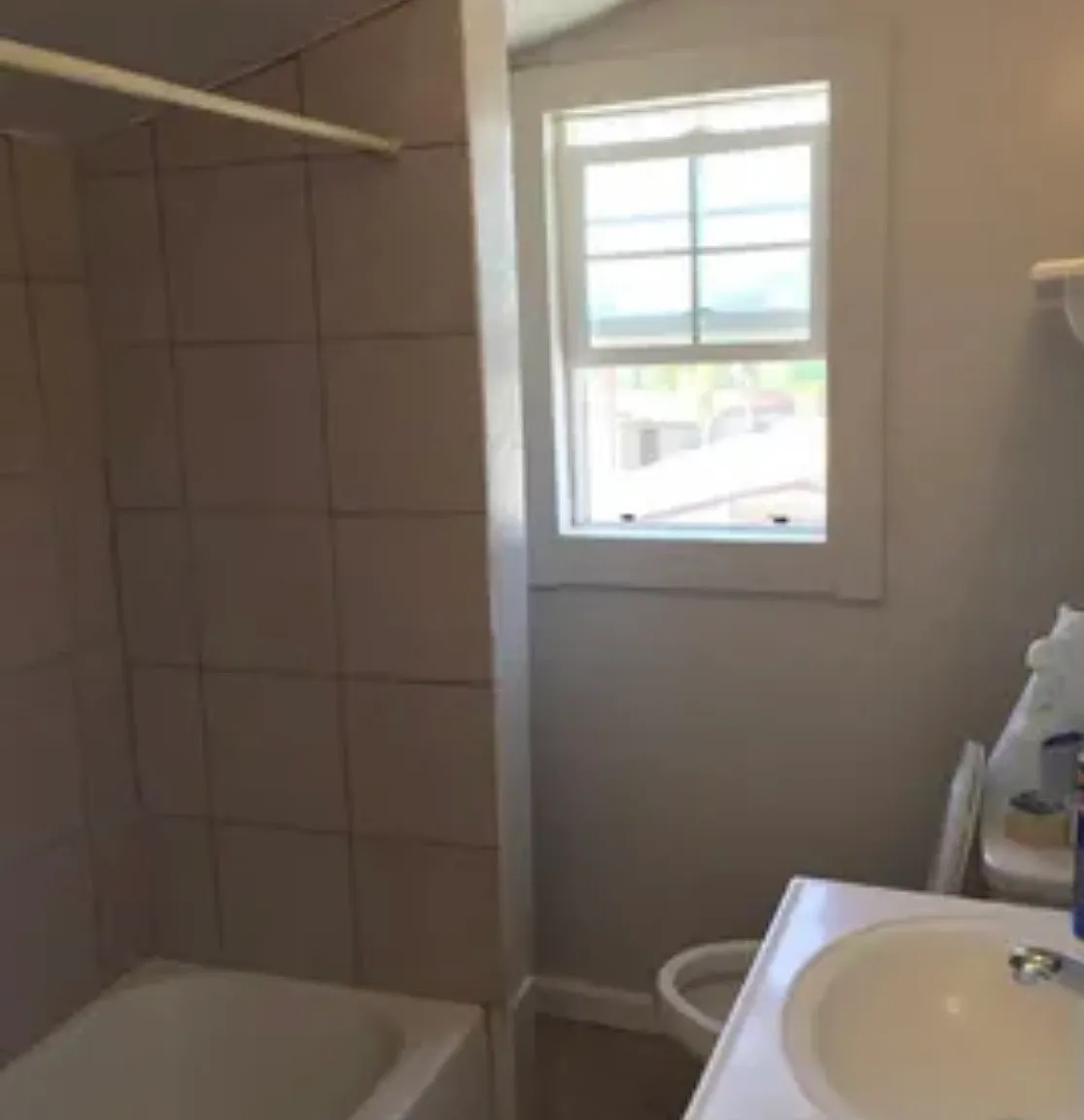 3 bed, $1,800 — Photo 1