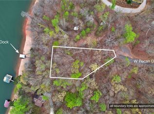 705 W Pecan Dr, Westminster, SC 29693