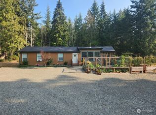 2661 E Harstine Island Rd S, Shelton, WA