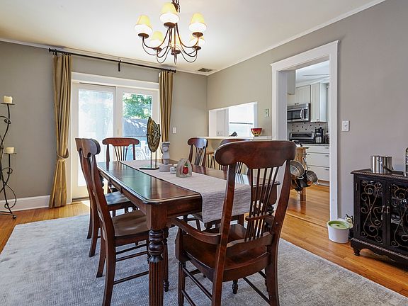 5th image of 31 Hobart Ave