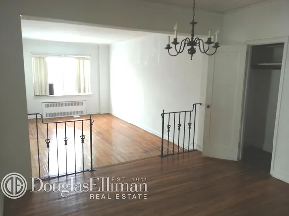 915 East 17th Street image 1 of 11