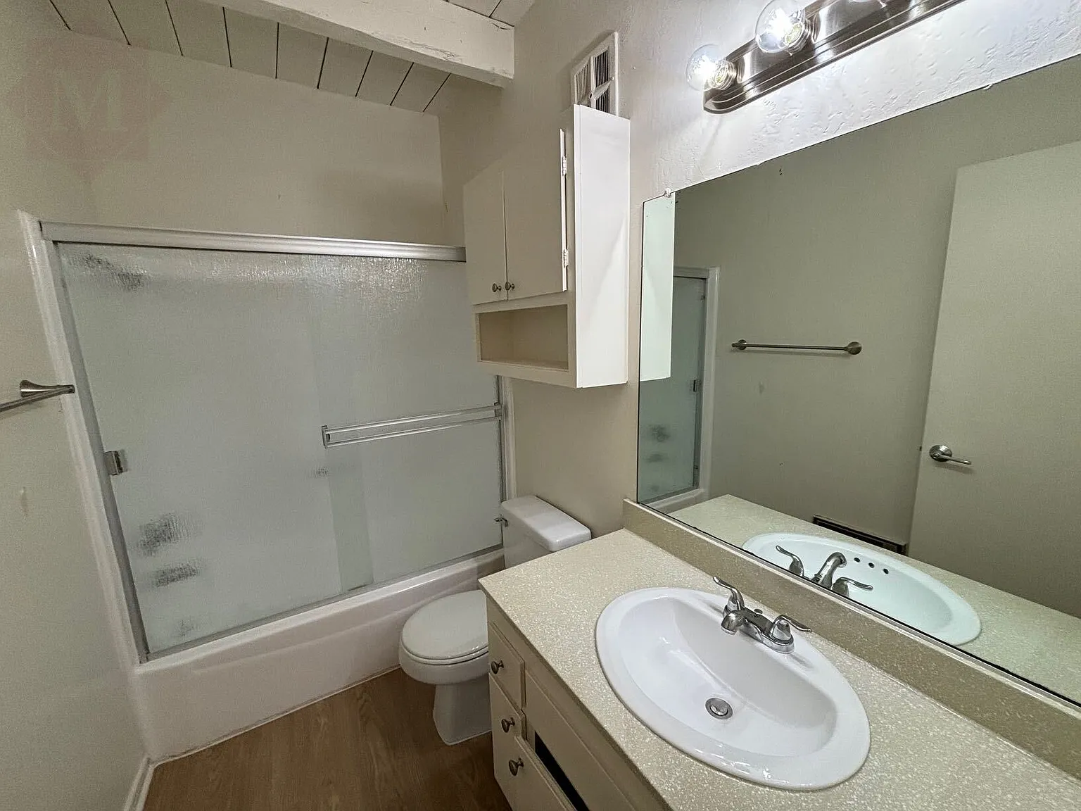 223 Ellwood Beach Dr — Photo 2