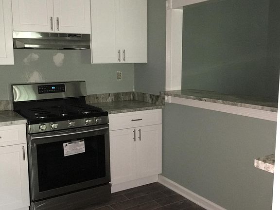 Pull up a stool to breakfast bar for casual meals