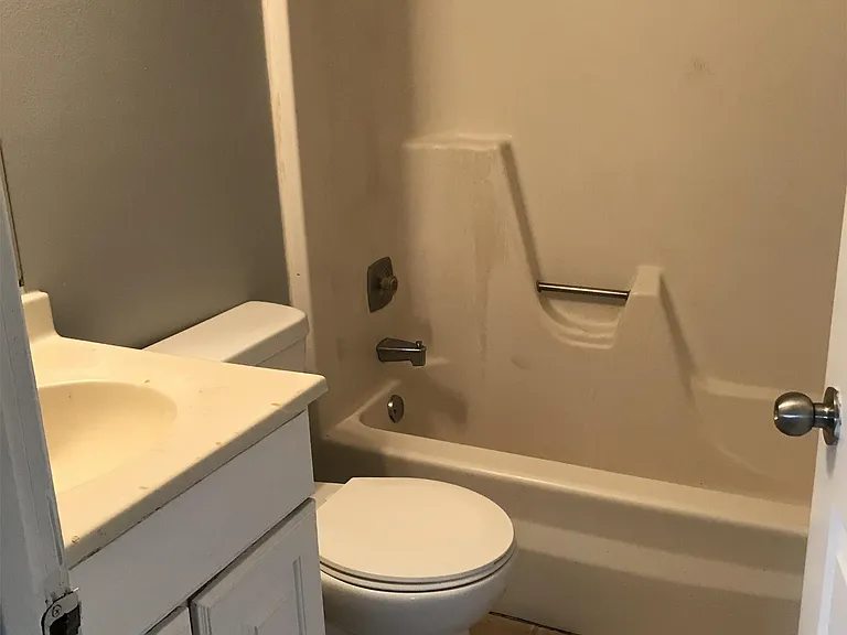 810 Loomis Ave #5G-5 — Photo 5