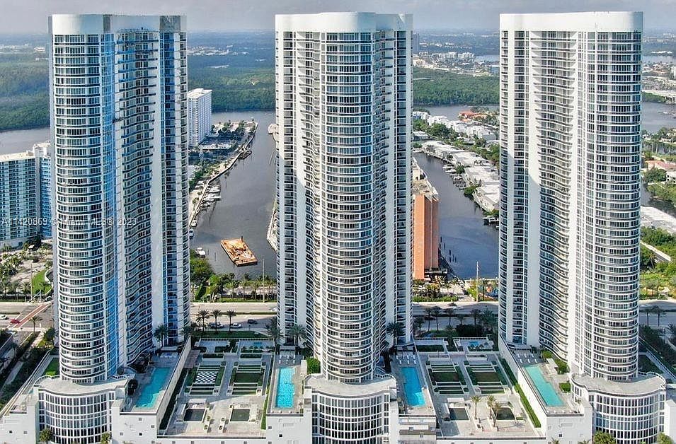 1st image of 15901 Collins Ave APT 3905