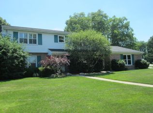 3003 S East Lake Dr, Elkhart, IN 46514
