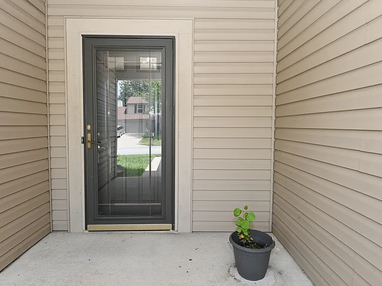 7837 Almond Dr — Photo 3
