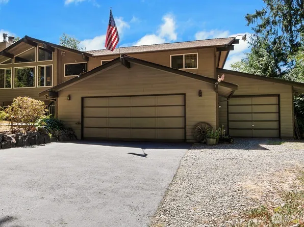17404 51st Street Ct E, Lake Tapps, WA 98391