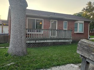 3737 Lewis Ave, Lincoln, NE 68521
