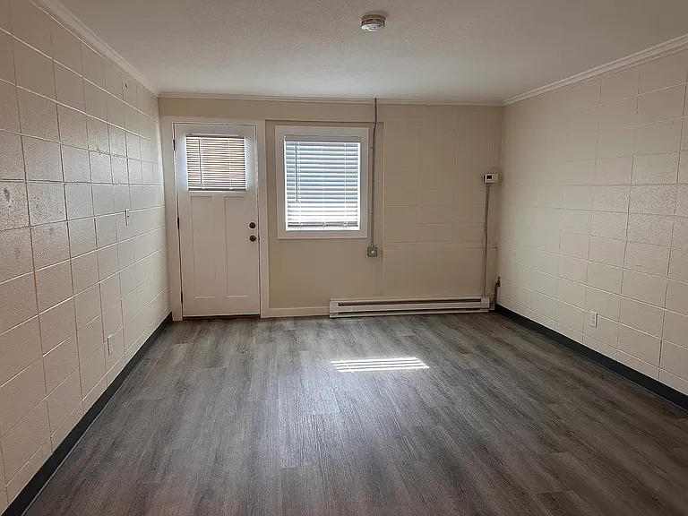 2034 Riverdale St #208 — Photo 5