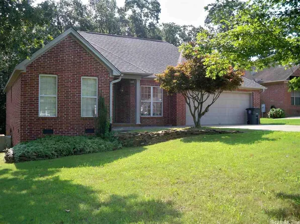 910 Golf Course Dr, Searcy, AR 72143