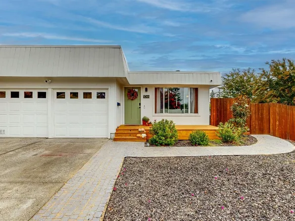 5046 Parkhurst Drive, Santa Rosa, CA 95409