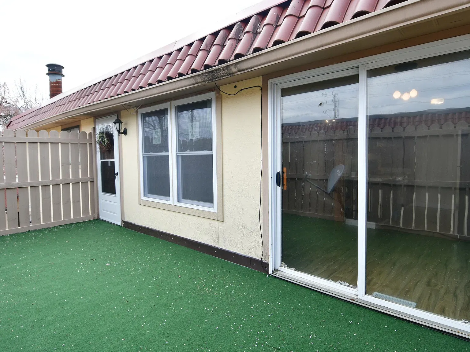 2 bed, 968 sqft, $1,200 — Photo 4