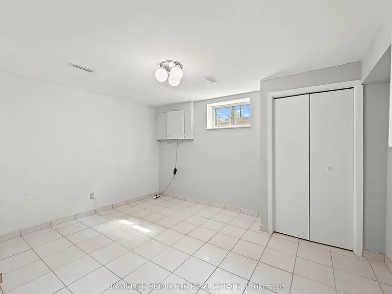 69 Wintergreen Rd #BASEMENT — Photo 8