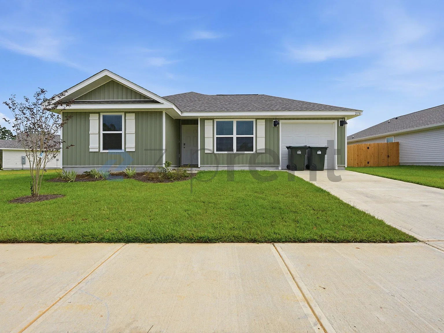 4 bed, 1417 sqft, $2,100 — Photo 1