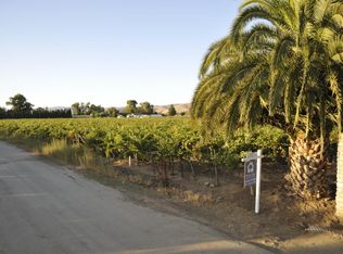 451 Los Viboras Rd, Hollister, CA 95023