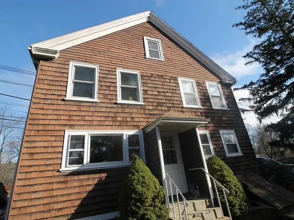 786 Cabot St, Beverly, MA 01915